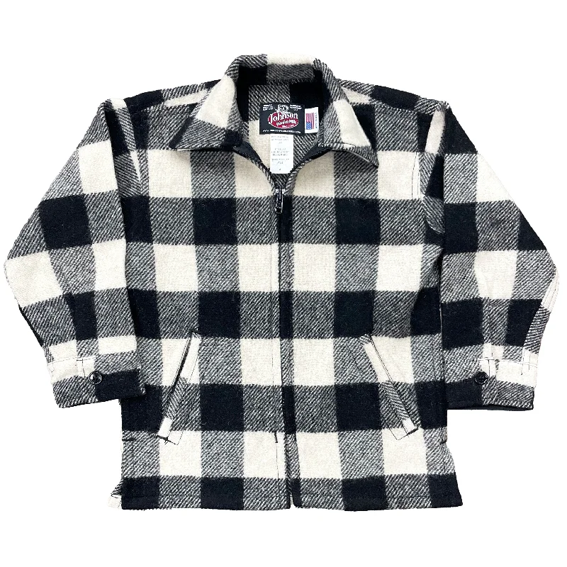 86 - White Black Buffalo Check