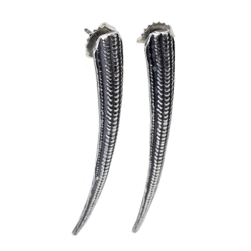 women's diamond stud earrings -Silver Seashell Spike Earrings