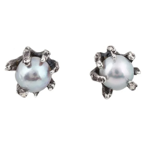 women's leaf earrings -Stingray Akoya Pearl Studs