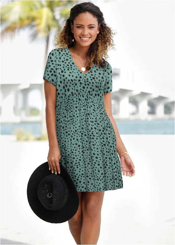 ladies' asymmetric hem dresses -Printed V-Neck Dress - Green & Black