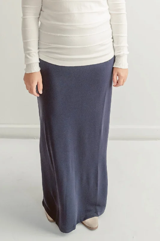 women's embroidered skirts -women's distressed jeans -Loretta Knit Maxi Skirt in Navy