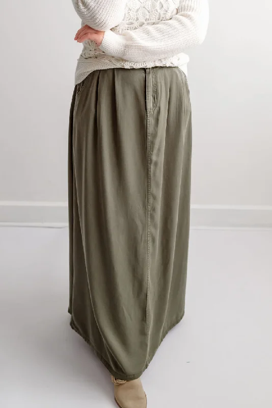 women's mermaid skirts -ladies' mid-rise jeans -Sicily Maxi Skirt in Olive